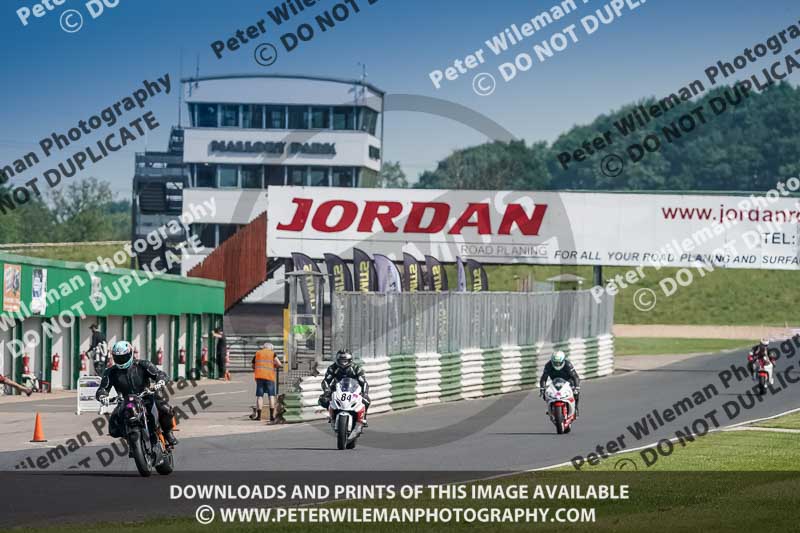 enduro digital images;event digital images;eventdigitalimages;mallory park;mallory park photographs;mallory park trackday;mallory park trackday photographs;no limits trackdays;peter wileman photography;racing digital images;trackday digital images;trackday photos